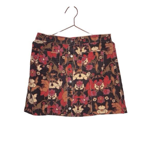 Urban Outfitters Dresses & Skirts - Urban Outfitters Retro Floral Faux Suede Mini Skirt - M